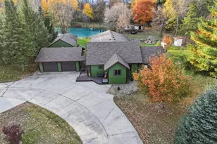 3006 N Nokomis NE, Alexandria, MN 56308 - Photo 1