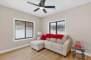 1845 Hadley Hills Dr NE, Rochester, MN 55906 - Photo 13