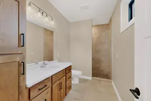 1845 Hadley Hills Dr NE, Rochester, MN 55906 - Photo 17