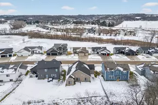 1845 Hadley Hills Dr NE, Rochester, MN 55906 - Photo 31