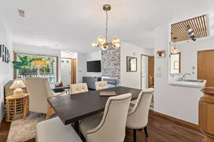 2597 Bedford Ct, Mendota Heights, MN 55120 - Photo 3