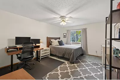 2597 Bedford Court #27, Mendota Heights, MN 55120 - Photo 15