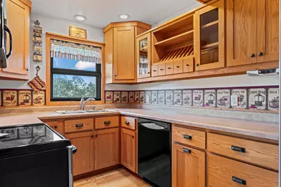 5569 Hwy 14, Rochester, MN 55904 - Photo 9