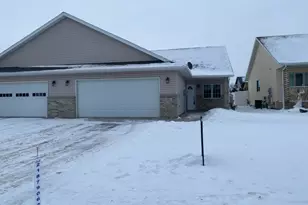 606 32 St N, Moorhead, MN 56560 - Photo 1