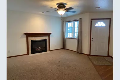 606 32nd Street N, Moorhead, MN 56560 - Photo 3