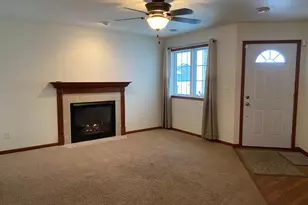 606 32 St N, Moorhead, MN 56560 - Photo 3