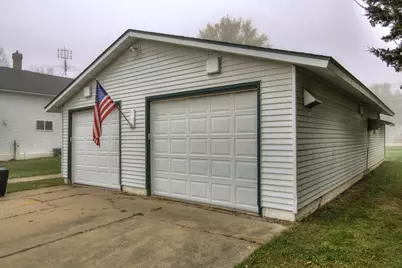 611 8th Street E, Wabasha, MN 55981 - Photo 3