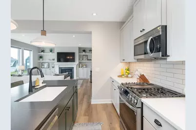 10060 Highpoint Drive, Victoria, MN 55318 - Photo 17