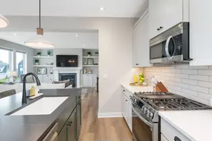 10060 Highpoint Dr, Victoria, MN 55318 - Photo 17