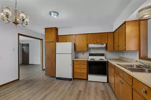 115 Koronis Ct, Paynesville, MN 56362 - Photo 3