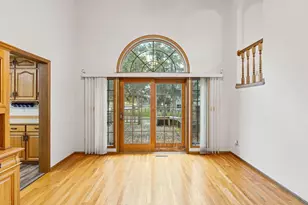 425 W Franklin St, Morristown, MN 55052 - Photo 9