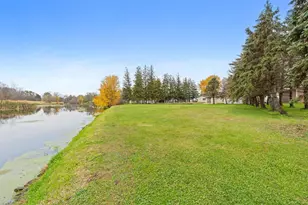 425 W Franklin St, Morristown, MN 55052 - Photo 53