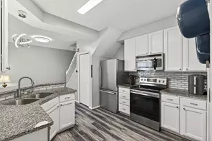 4255 Merrimac Lane North, Plymouth, MN 55446 - Photo 9