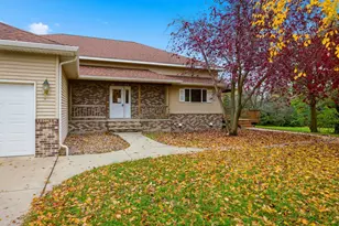 1035 20th Ave NE, Montevideo, MN 56265 - Photo 3