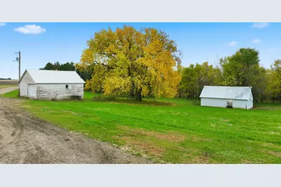 1035 20th Avenue NE, Montevideo, MN 56265 - Photo 57