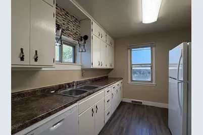 1215 6th Street S, Moorhead, MN 56560 - Photo 25