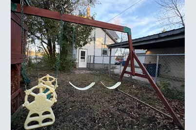 1215 6th Street S, Moorhead, MN 56560 - Photo 11