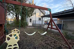 1215 6th St S, Moorhead, MN 56560 - Photo 11