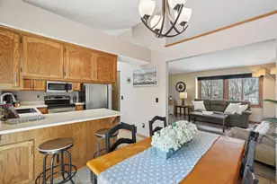 1831 Helena Rd N, Oakdale, MN 55128 - Photo 9