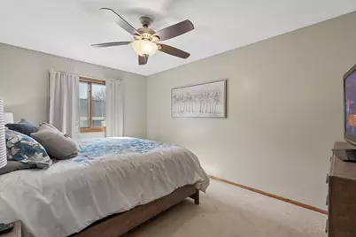 1831 Helena Road N, Oakdale, MN 55128 - Photo 15