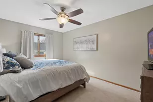 1831 Helena Rd N, Oakdale, MN 55128 - Photo 15