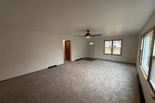 62072 134th St, Hutchinson, MN 55350 - Photo 7