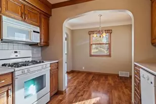 2791 Centerville Rd, Little Canada, MN 55117 - Photo 5