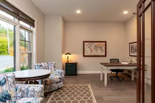 1957 Oak St, Mendota Heights, MN 55118 - Photo 5