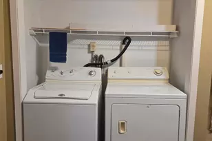 821 7th St SW, Pipestone, MN 56164 - Photo 9