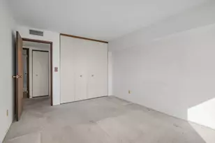 1920 S 1st St, Minneapolis, MN 55454 - Photo 9