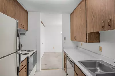 1920 S 1st Street #1106, Minneapolis, MN 55454 - Photo 11