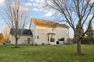 8190 Kelzer Pond Dr, Victoria, MN 55386 - Photo 35