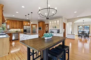 8190 Kelzer Pond Dr, Victoria, MN 55386 - Photo 15