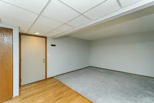 607 19th St NW, Rochester, MN 55901 - Photo 3