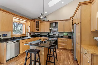 1432 Rose Place, Roseville, MN 55113 - Photo 9