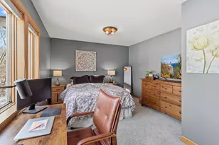 1432 Rose Pl, Roseville, MN 55113 - Photo 23