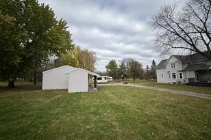 311 Front St E, Redwood Falls, MN 56283 - Photo 5