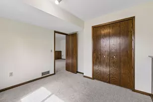 2402 Terrace Dr, Burnsville, MN 55337 - Photo 51