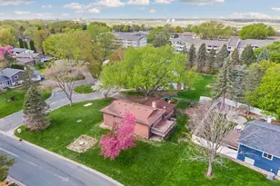 2402 Terrace Dr, Burnsville, MN 55337 - Photo 7