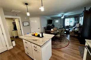 5522 Cottage Ln, Eau Claire, WI 54701 - Photo 9