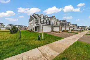 9652 4th St Ln N, Lake Elmo, MN 55042 - Photo 3