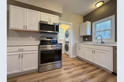 315 3rd Street SW, Stewartville, MN 55976 - Photo 7