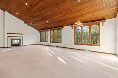 740 Aldro Road, Hudson, WI 54016 - Photo 5