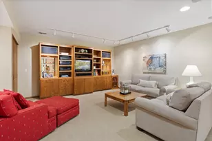 8747 Bentwood Dr, Eden Prairie, MN 55344 - Photo 21