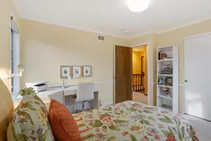 8747 Bentwood Dr, Eden Prairie, MN 55344 - Photo 33