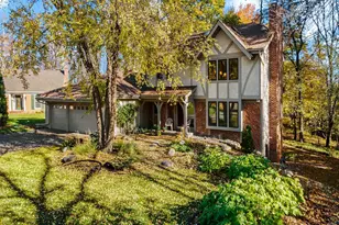 8747 Bentwood Dr, Eden Prairie, MN 55344 - Photo 39