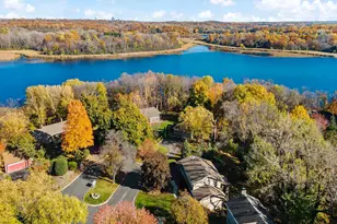 8747 Bentwood Dr, Eden Prairie, MN 55344 - Photo 43