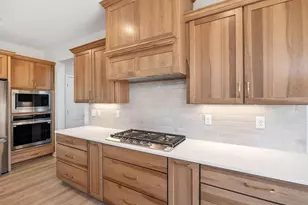 17924 Headwaters Dr, Lakeville, MN 55044 - Photo 21