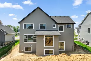 17924 Headwaters Dr, Lakeville, MN 55044 - Photo 5
