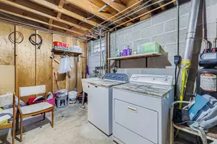 8009 Douglas Dr N, Brooklyn Park, MN 55443 - Photo 25